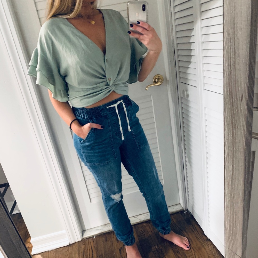 NWOT Boutique Crop Top